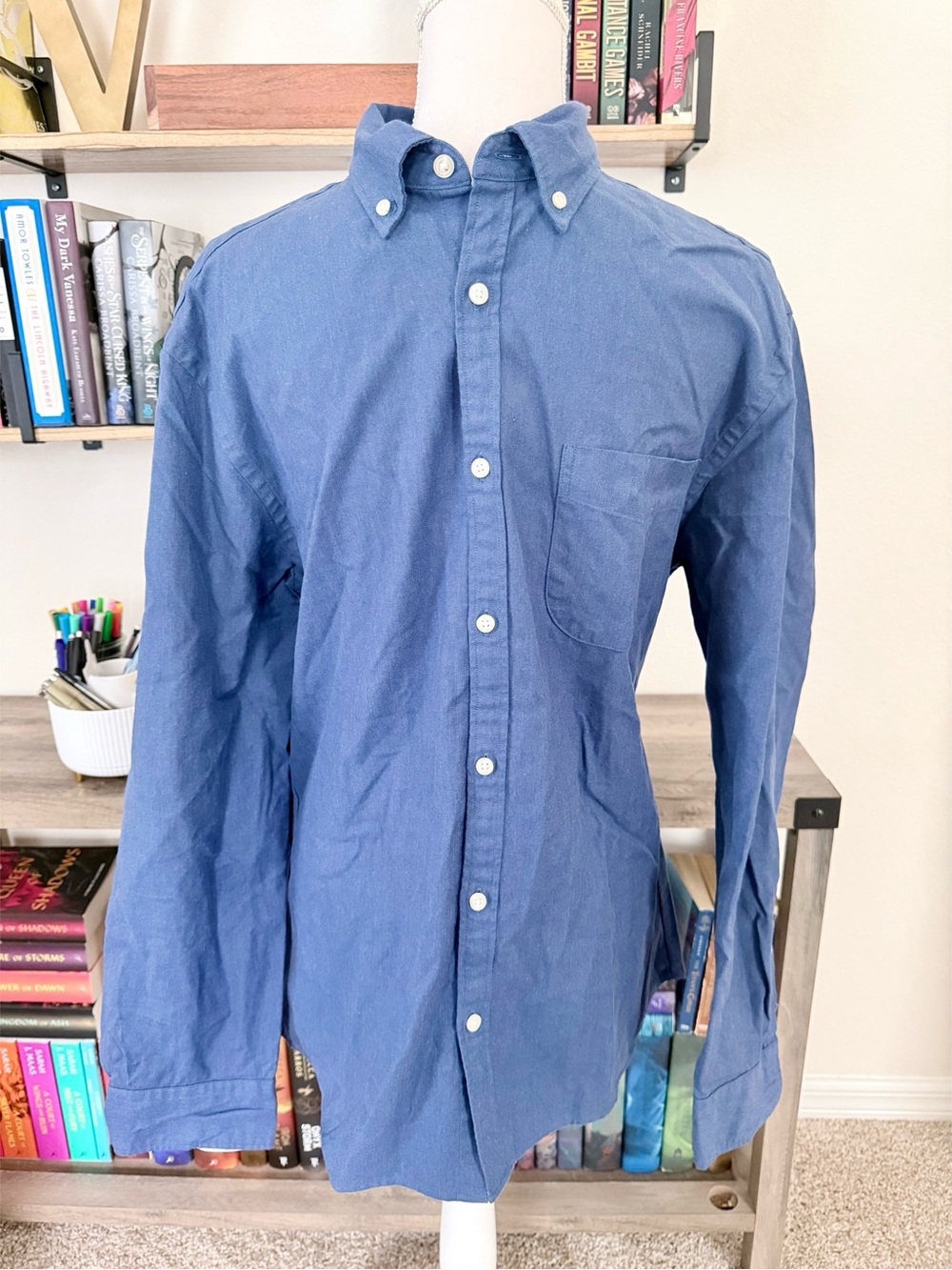 Charles Tyrwhitt Men's Blue Button-Down Dress Shirt - Classic Long Sleeve